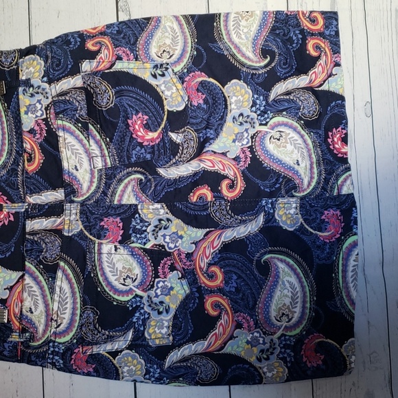 Croft & Barrow Classic fit skort - Picture 5 of 9